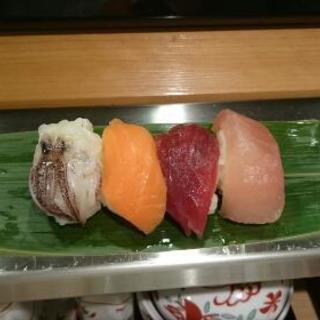 平日休みの介護職員の方。