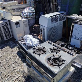 不要品の回収、片付けや草刈りを致します。無料回収や金属買取ます。 - 高崎市