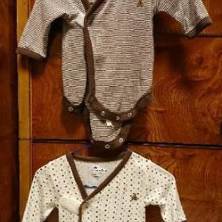 お買い得！babyGAPの新生児肌着の画像