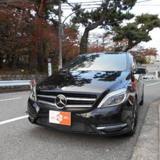 クリスマスを素敵な誰かと過ごすのは、是非　メルセデスベンツ5HB...