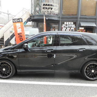 クリスマスを素敵な誰かと過ごすのは、是非　メルセデスベンツ5HB　B250　レーダーセーフティパッケージで！！の画像