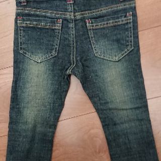 タグ付き ジーンズ サイズ90の画像