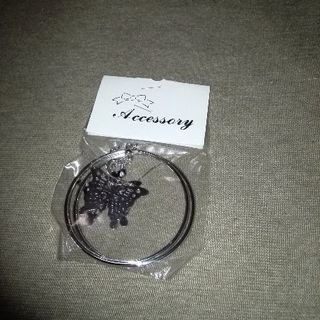 ピアス　蝶々