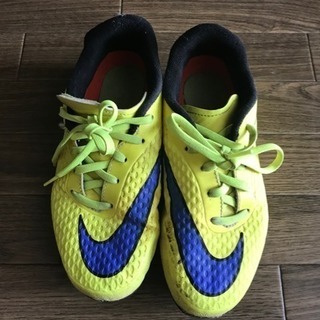 ナイキ サッカーシューズ