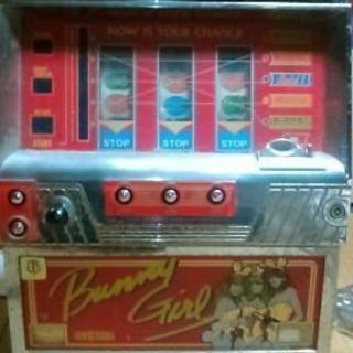 【半額にしました】超レアスロット機  バニーガール  赤   の画像