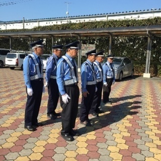 警備員募集！交通整備・誘導・工事警備の画像