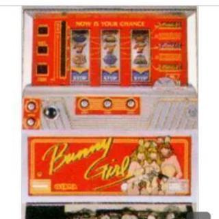 【半額にしました】超レアスロット機  バニーガール  赤   の画像