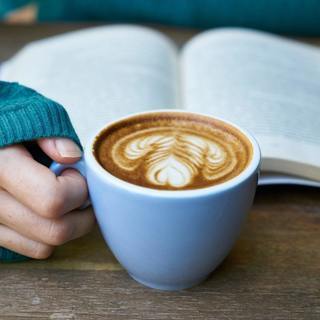●読書朝充カフェ会【中洲川端】11/22(水)7:30〜１人参加...