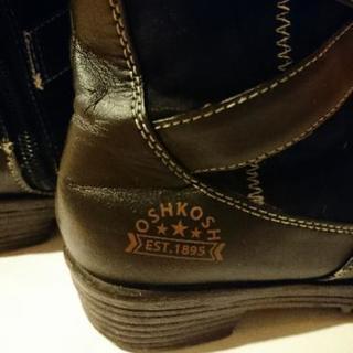 OshKoshブーツ。の画像
