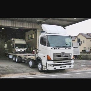 大型トラック11㌧ドライバーの画像