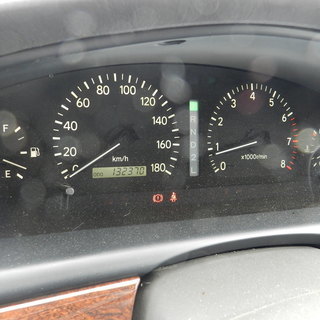 トヨタ　マーク2　GF-JZX100　IJZ2500cc　平成11年式　AT　白　スタットレスタイヤ付きの画像