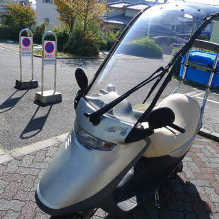 ホンダ　屋根付きキャビーナ９０　奇跡の透明スクリーン　新品　サイドスタンド付き　完動美品の画像