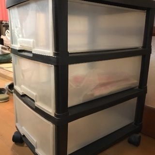 クリアケース、引き出しの画像