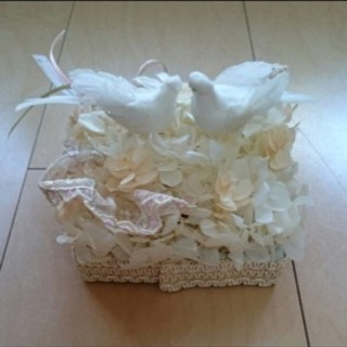 ブリザードフラワーのリングピローの画像