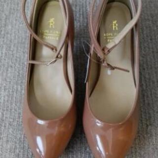 (再値下げ)未使用　ロペピクニック　パンプスの画像