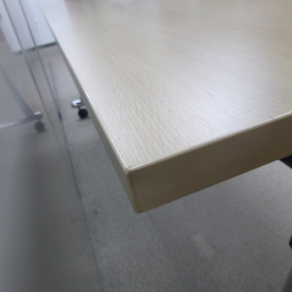 ★無料★会議室用スタックテーブル★4台★の画像