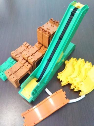 【お取引中】新品●トミカ　電動スロープセット　トミカシステム