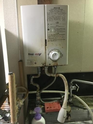 ガス 給湯器 取り外ししてくれる方 (な) 鶴間の手伝って/助けての 