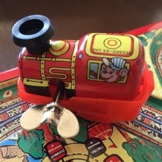 ブリキのおもちゃの画像