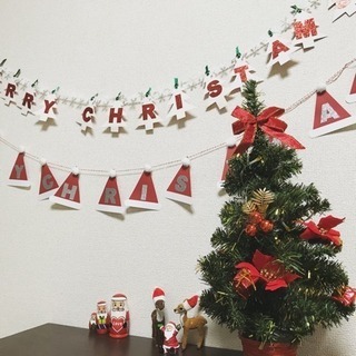 クリスマスガーランドや手形アートを作ろう！