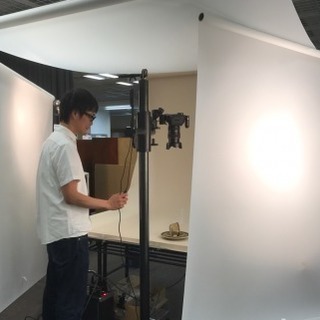 ◆◆カタログの撮影・編集スタッフ募集！【経験者優遇】◆◆の画像