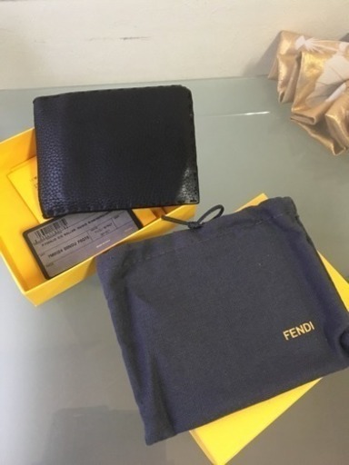 FENDI men's財布 2,500円