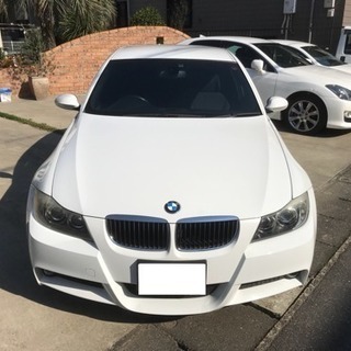 さらに値下げ‼︎即納ok‼︎BMW 320i Mスポーツ 車検31年2月迄 e90  3シリーズ 人気のアルピンホワイトの画像
