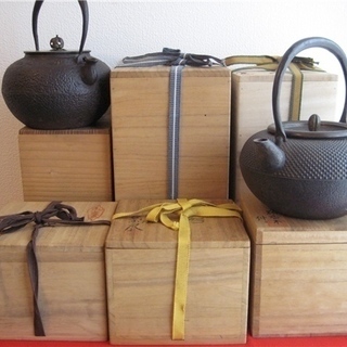 不用品の出張買取致します！　引越しの際の不用品や生前整理・遺品整理、骨董品・絵画・彫刻・古道具・玩具など様々なモノ　　骨董・古道具EPT（エプト） − 東京都