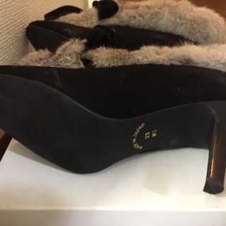 プールサイド ファーブーティの画像