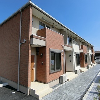 【犬伏新町　ハピネス（大東建託施工）】流行りのサンルーム付き物件！雨の日も快適！防犯にもなりますね！の画像