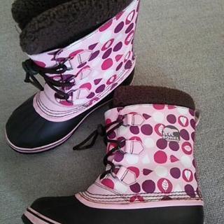 ソレルブーツの画像