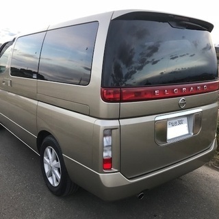不具合無しで内外キレイ！冬タイヤ付き  総額325000円のみ　エルグランド切替4WD　車検満タン 絶好調 装備豪華 ツインガラスサンルーフ！の画像