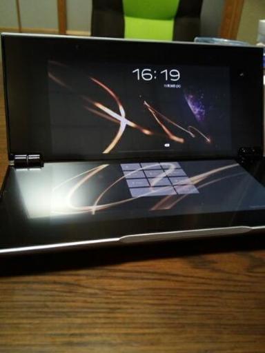 SONY Tablet-P 折りたたみ型タブレット