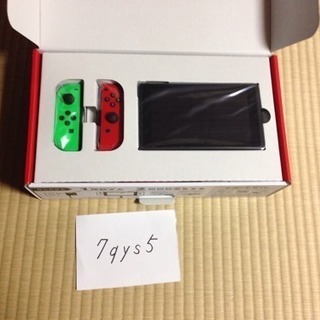 新品 ニンテンドー スイッチ 本体 / 任天堂ストア限定色（緑/赤）