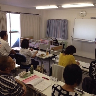 【Rakue浦安】週3、1日5時間 1,100円～！◆浦安◆非常勤ヘルパー募集！訪問現場と簡単な事務作業をお願いします。の画像