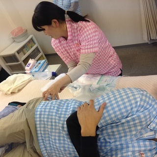 【Rakue浦安】週3、1日5時間 1,100円～！◆浦安◆非常勤ヘルパー募集！訪問現場と簡単な事務作業をお願いします。の画像