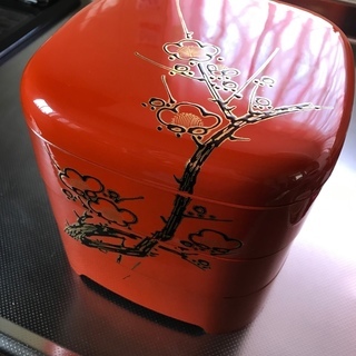 おせちに使えるお重箱（三段重）
