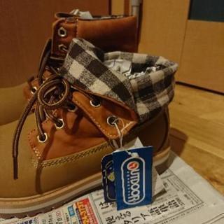 OUTDOORレディースシューズ。の画像