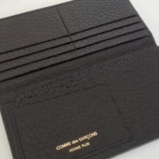 〈コムデギャルソン〉本革製長財布