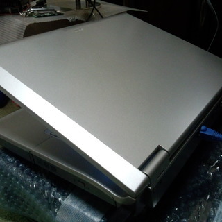 ノートパソコン NEC Lavie LL800/KG Windows7の画像