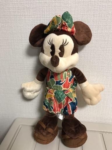 値下げ。ミニーぬいぐるみ ハワイアウラ二限定品