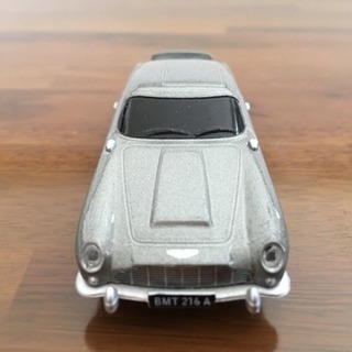 アストンマーチン DB5 プルバックミニカー 【中古品】の画像