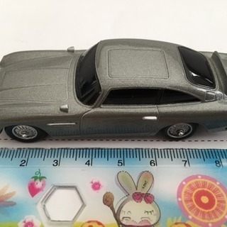 アストンマーチン DB5 プルバックミニカー 【中古品】の画像