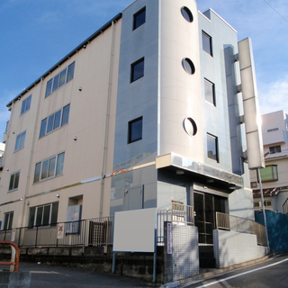 急募！空いた時間に事務所を掃除してくれませんか？