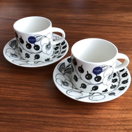 【新品】アラビア ブラック パラティッシ コーヒーカップ&ソーサー