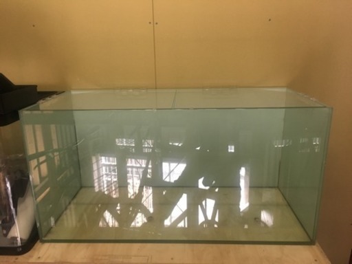 中古ガラス水槽90センチ