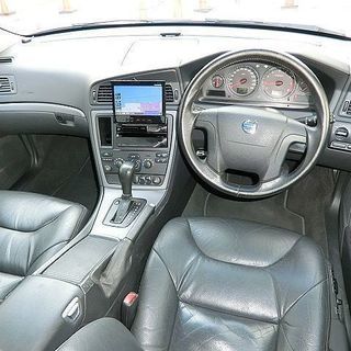 ★ご成約★　■極上■平成１７年式■V70■後期型■車検まるまる２年付■アイスホワイト■1オナ■ボルボ整備■車庫保管■黒革■カロッツエリアサイバーナビ■フルセグ■DVD■ETC■ 抹消渡しも可能■の画像