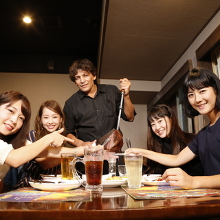★1名のみ採用！☆シュラスコ肉バルDIVERTA　社員＆アルバイト募集　サッカー好きなら間違いなし！の画像