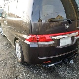 価格下げました！人気のステップワゴン！GLパッケージ  フルタイム4WD 8人乗り！室内美装で禁煙車使用の画像