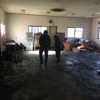 プレス加工の機械 電気炉取りに来てくれる人限定の画像